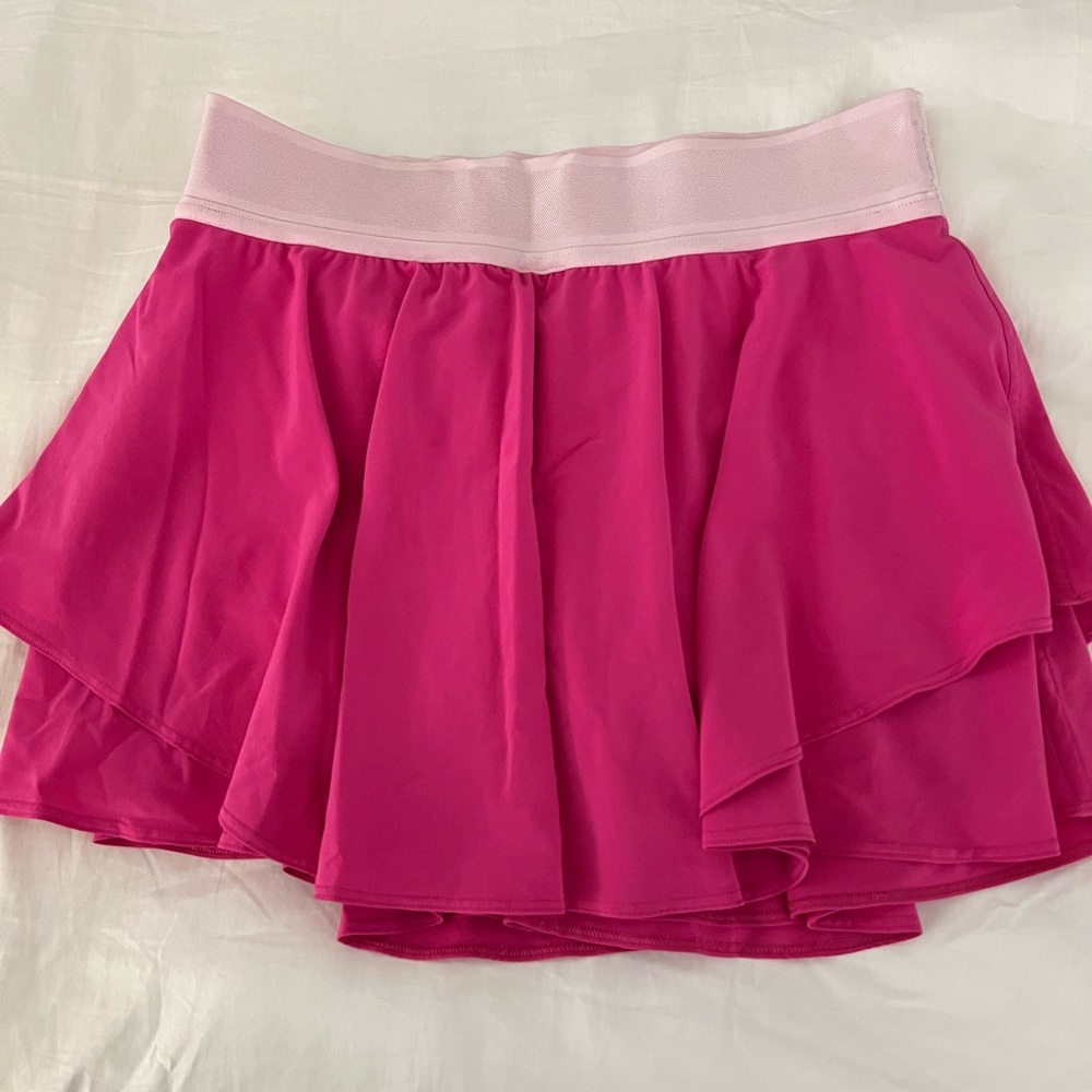 Like new! Pink lululemon court rival high-rise skirt!